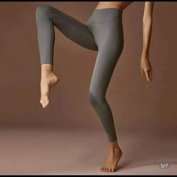 Super soft leggings NWOT - Picture 1 of 6